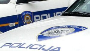 BLIZU | Pronađena dva zakopana novorođenčeta, roditelji privedeni