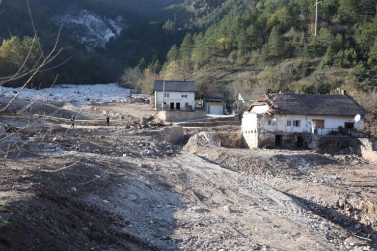 I kada novca ima, procedure sve uspore: Jablaničani i dalje čekaju rješenje
