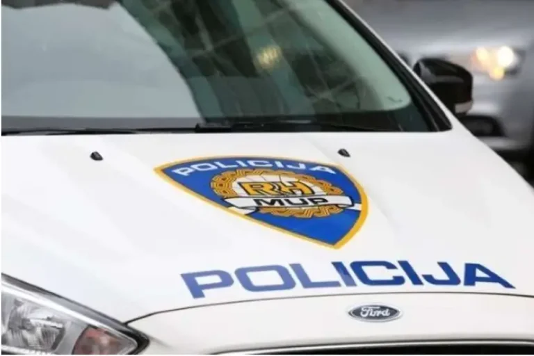 Na autoputu u Hrvatskoj vozio u suprotnom smjeru pa udario vozilo iz BiH. Teže povrijeđene dvije osobe