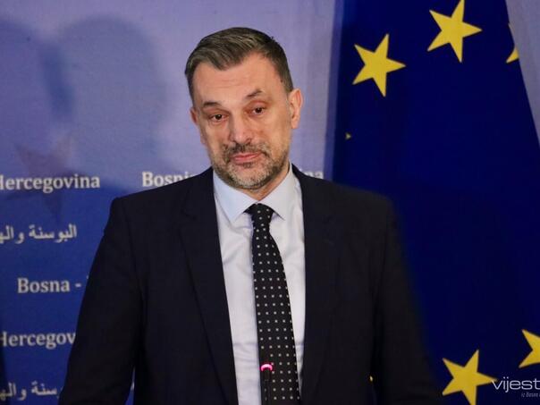Konaković: Nema promjene američke politike, grubo buđenje za RS
