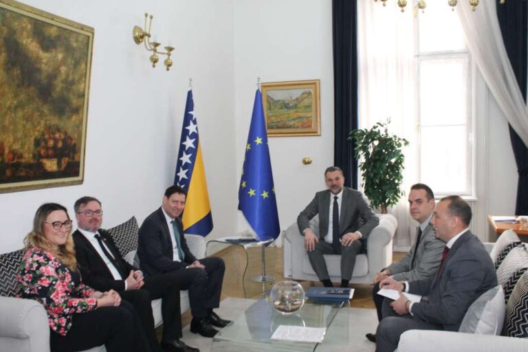 Konaković se sastao sa specijalnim izaslanikom Slovenije za Zapadni Balkan Anžejom Frangešom