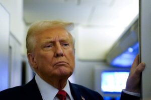 Izraelski mediji: Trump planira povući stotine američkih vojnika iz svojih baza u Siriji