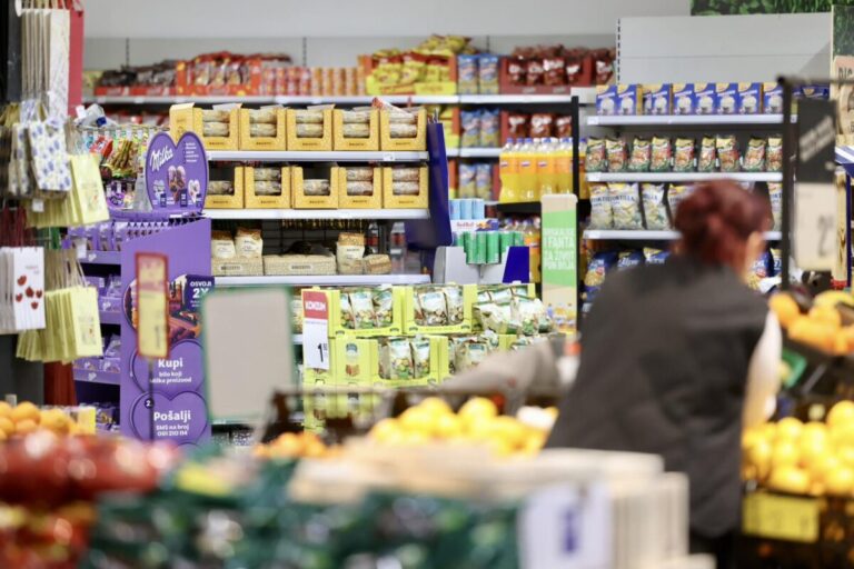 Sastanak Vlade FBiH sa sektorima trgovine i prehrambene industrije zbog cijena