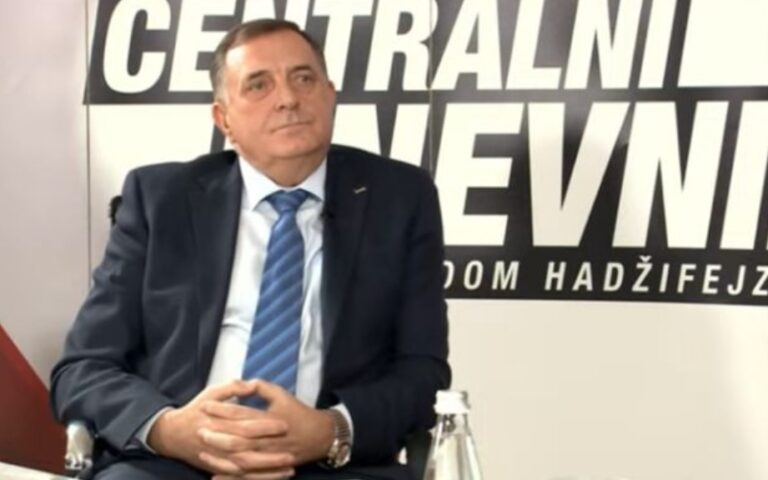Dodik poručio “da će završiti ovu šprdačinu”, uslijedilo pitanje: “Dižeš vojsku i policiju?”