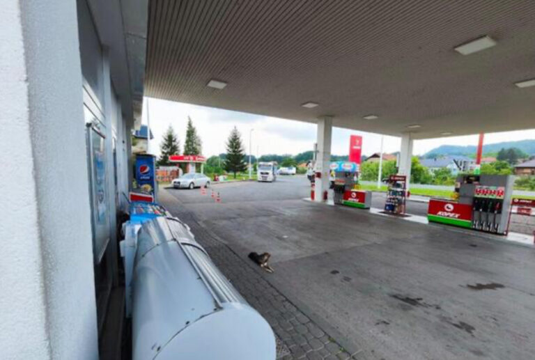 Filmske pljačke benzinskih pumpi na području Tuzle i Srebrenika