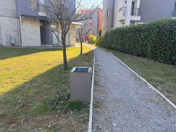 Užas u Podgorici: U kanti za smeće pronađena mrtva beba