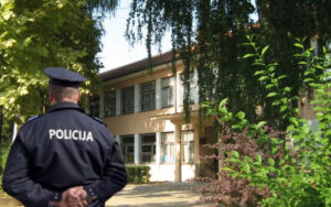 Uhapšen otac koji je ispred osnovne škole napao tuđe dijete