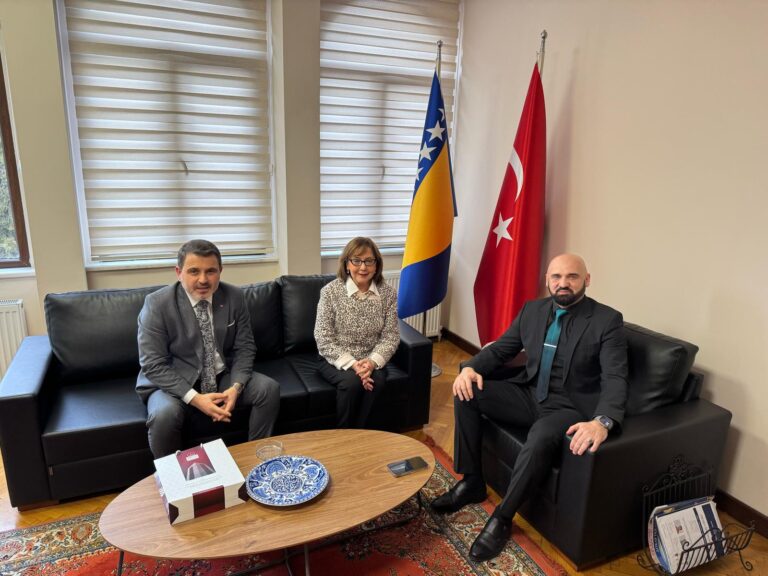 Ministar Isak posjetio ambasadu BiH u Turskoj