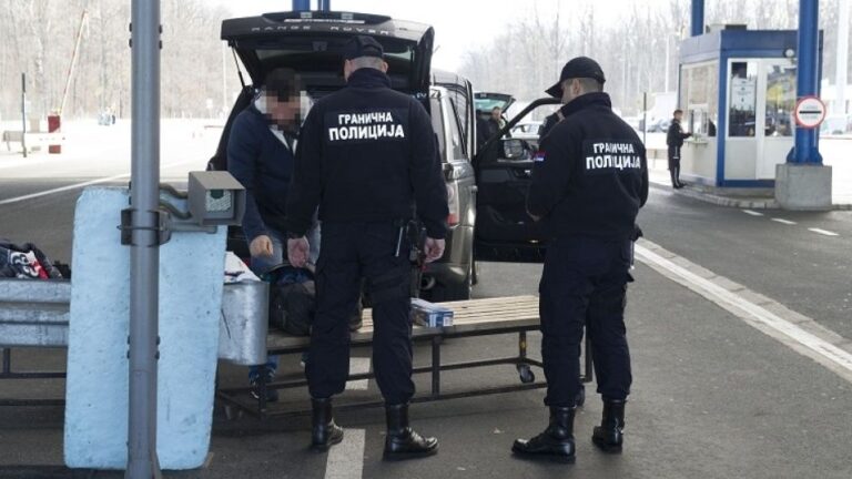 Na graničnim prijelazima uhapšeno 12 osoba za kojima su raspisane potjernice