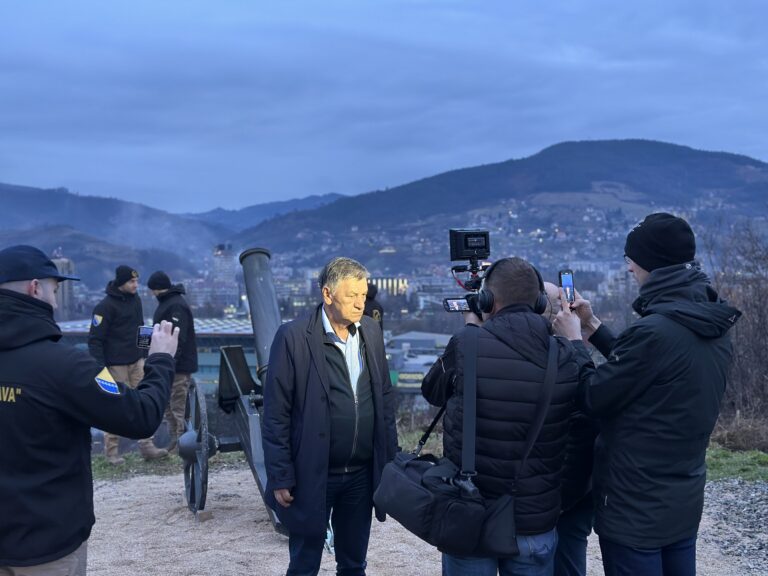 Kasumović se oglasio povodom Ramazana: “Neka nam ovaj mubarek mjesec donese mira i bereketa”