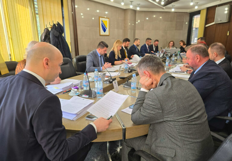 Vlada ZDK za zaštitu, održavanja, rekonstrukcije i izgradnje regionalnih cesta izdvaja više od 24 miliona KM, donešena i odluka o nabavci helikoptera