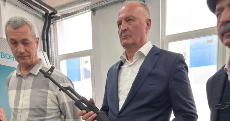 Helez posjetio tvornicu Igman: “Spremniji i samostalniji u odbrani naše domovine”