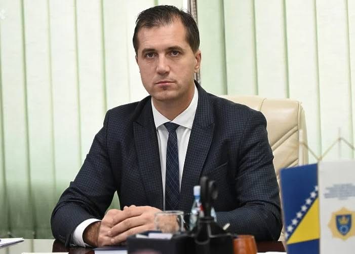 Ministar MUP-a ZDK Emir Vračo čestitao 8. mart