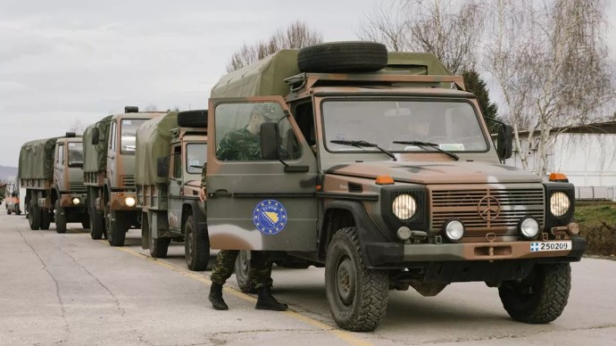 EUFOR nastavlja redovne patrole u BiH: U akciji su vojna vozila iz Grčke i Rumunije