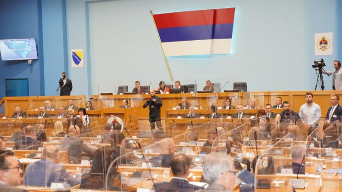Još jedan skandalozan detalj nacrta ustava RS: Mogu odbaciti bilo koji državni zakon
