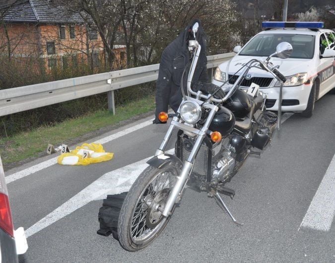 Pojačana kontrola i dobra procjena policije u Žepču rezultirala pronalaskom i oduzimanjem više od 3 kg opojne droge