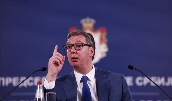 Oglasio se Aleksandar Vučić: Poruku povezao sa Srebrenicom