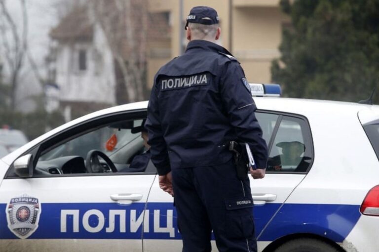 Horor u Bosanskoj Dubici: Pronađeno tijelo muškarca, supruga osumnjičena za ubistvo