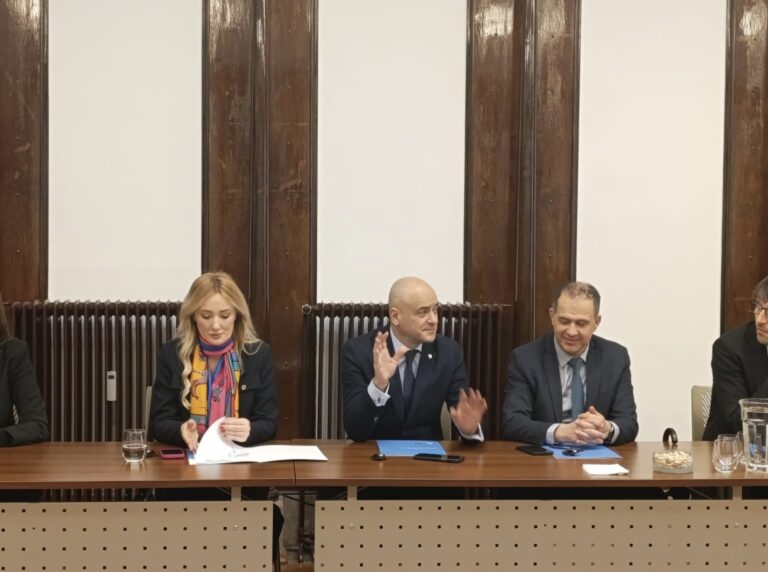 Ministrica zdravstva ZDK Aida Salčinović sa delegacijom iz BiH bila u studijskoj posjeti Sloveniji