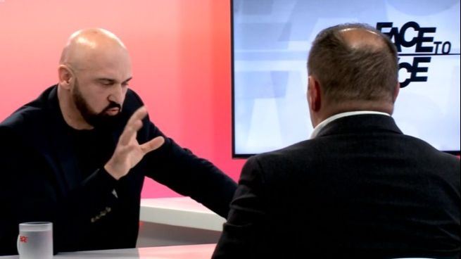 Ćosić: Ovdje se ne hapsi predsjednik RS, hoćeš da padne mrtva glava; Isak: Pojavit će se na Sudu kad-tad
