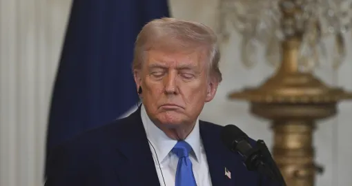 Trump pun sebe zbog carina: Zovu me, ljube mi stražnjicu, umiru od želje…