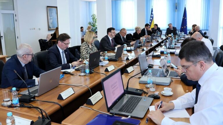 Vlada FBiH: Više od 13 miliona KM za oblast socijalne zaštite
