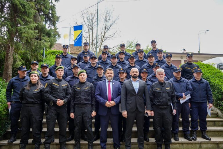 MUP KS: 28 mlađih inspektora spremno za posao