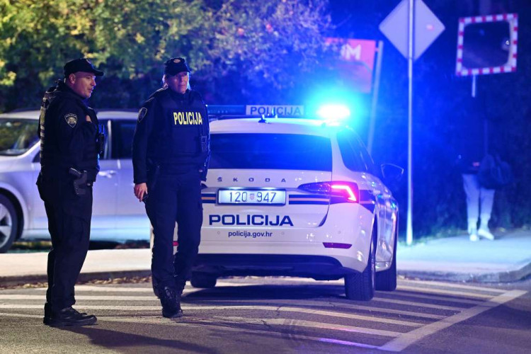 Tragedija u Hrvatskoj: Muškarac se raznio bombom ispred trgovine
