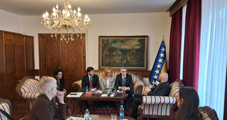 Ministar Isak na sastanku sa predstavnicima Misije OSCE-a u BiH i Delegacije EU u BiH