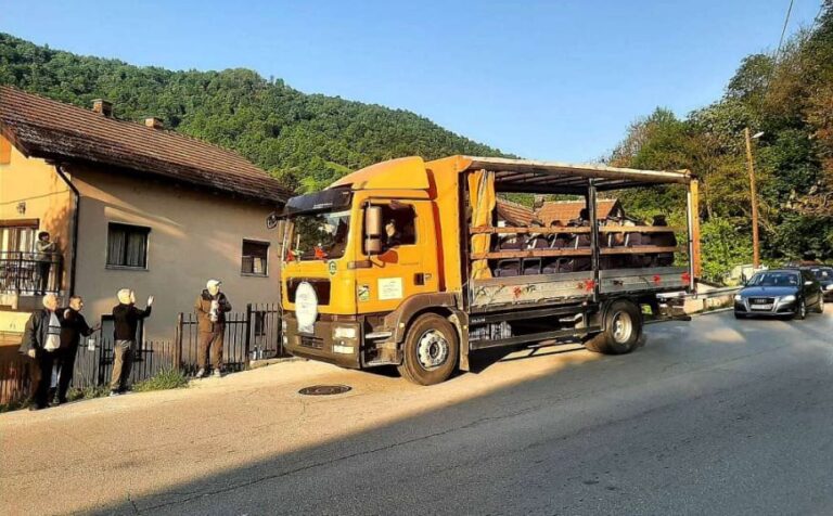 Zeničko jutro uz zvuke tradicije: Duvači probudili grad za Prvi maj