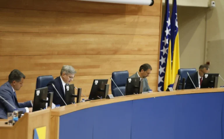 Predstavnički dom PSBiH o povećanju plaća vojnika i policajaca: Koeficijenti rastu, ali nedovoljno