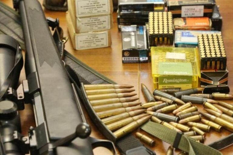 Oružje mora biti zaključano i nedostupno djeci: Kazna do 500 KM i oduzimanje