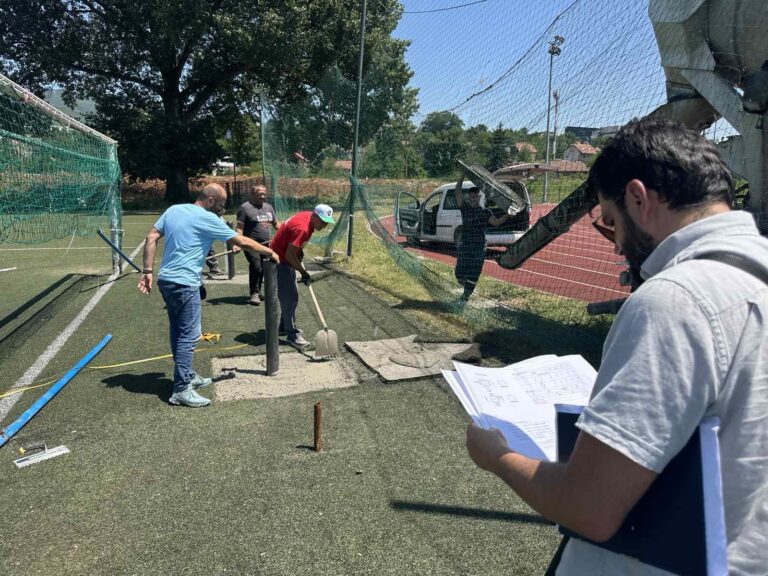 OBNOVLJENI GOL-OKVIRI NA RAGBI TERENU NA KAMBEROVIĆA POLJU