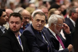 Izraelski Haaretz: Zbog čega je Izrael primio negatora genocida i bjegunca Dodika?
