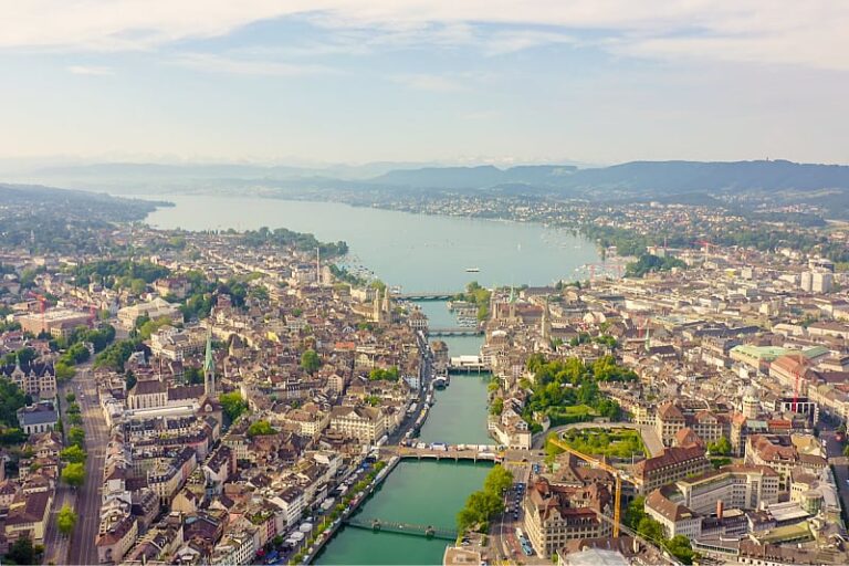 Ovo su države s najvećim bogatstvom po glavi stanovnika