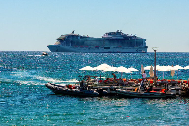 Cannes se bori protiv invazije kruzera: Luksuz umjesto prenatrpanosti