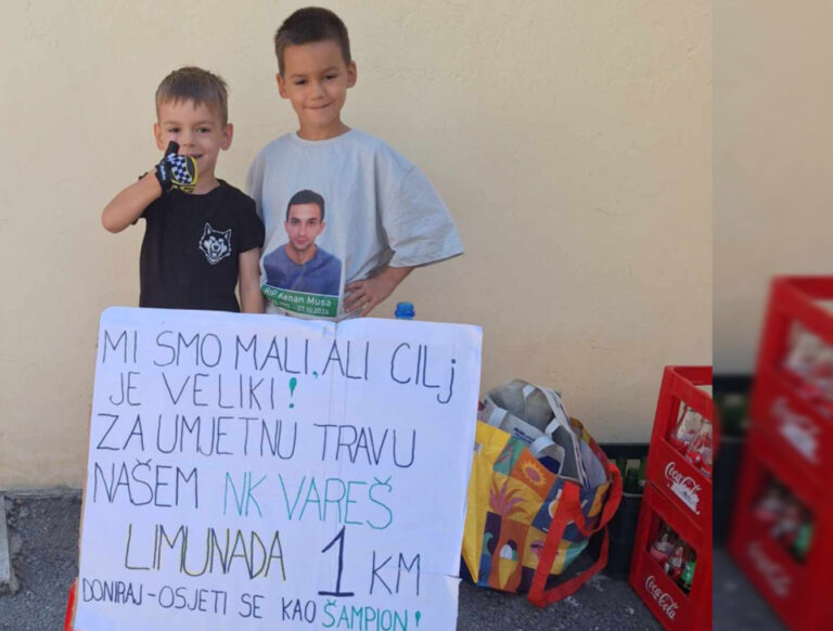 Kenan, Bilal i Sumeja prodaju limunadu kako bi kupili travu za nogometni klub