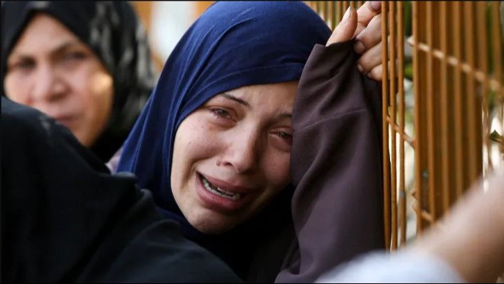 U novim izraelskim napadima ubijeno 12 Palestinaca, a tijela još 12 osoba izvučena ispod ruševina u Gazi