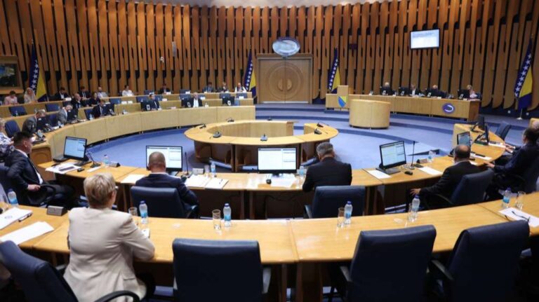 Mjesec i po od usvajanja u Predstavničkom domu PSBiH: Rigorozne kazne za malverzacije u nabavkama na čekanju