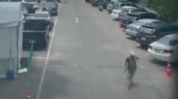 Detalji napada na pijaci: Upucao bivše kolege, pa presudio sebi