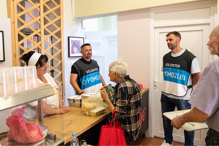 Adžem i Zejnilhodžić otvorili humani niz u akciji Željezničara i udruženja Pomozi.ba