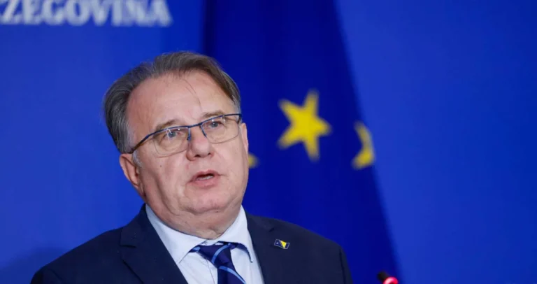 Nikšić: Neshvatljivo je da su se neki ljudi igrali sa Reformskom agendom, svi smo krivi