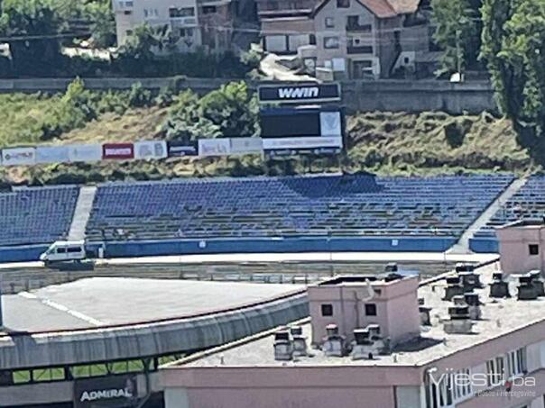 Uklanjaju se stolice sa južne tribine na Grbavici