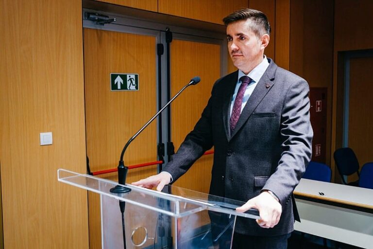 Svečana sjednica u Kiseljaku podigla prašinu: Intonirana himna Hrvatske, reagovao predsjednik Općinskog vijeća