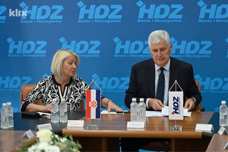 Dragan Čović u Mostaru okupio članove stranačkog predsjedništva