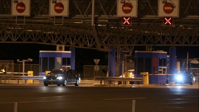 Kao u filmu: Bosanac probio rampe na granicama, pa napravio haos