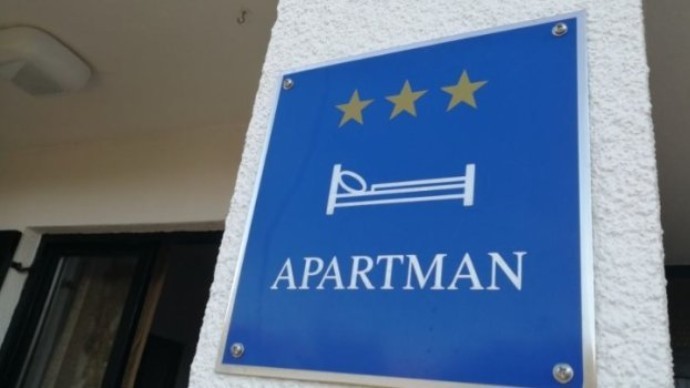 Iznajmljivači na Jadranu u očaju: Skoro za džabe nude apartmane. Evo za koliko tačno