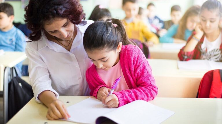 Djeca s teškoćama u razvoju u ZDK školsku godinu dočekuju bez podrške asistenata