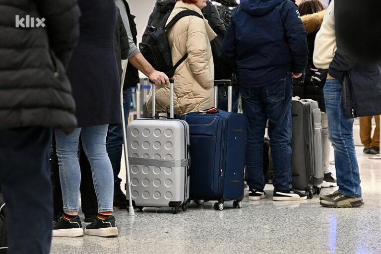 Upućena inicijativa Vijeću ministara BiH za uvođenje posebnih šaltera za bh. državljane na aerodromima