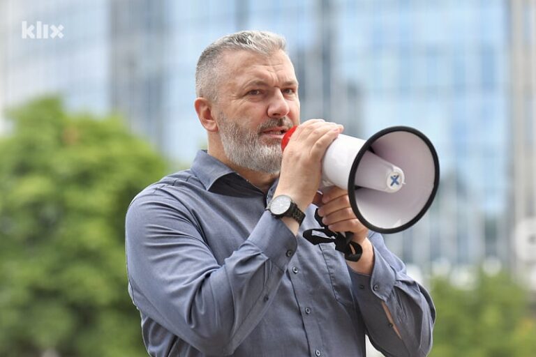 Sanin Musa osudio napad njegovog sina na Avdu Avdića: “Bio sam na korak od toga da ga se javno odreknem”